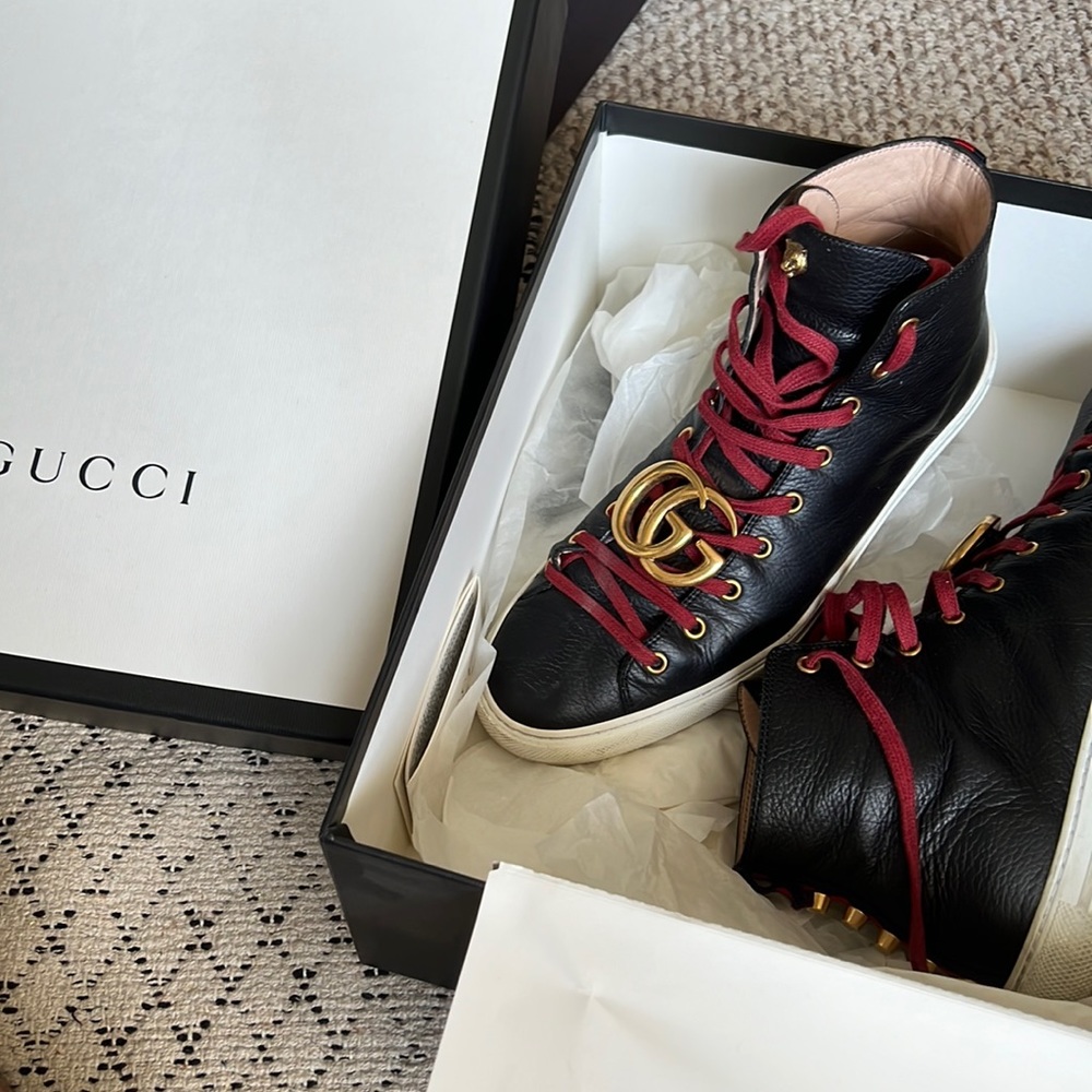 Gucci lace up high top sneakers